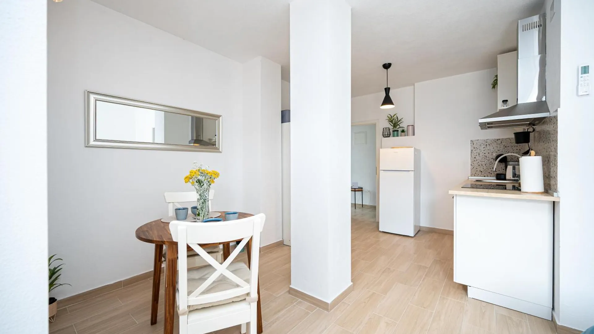 Apartments Kondric Vinjerac